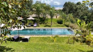 Mantadia Lodge swimming pool